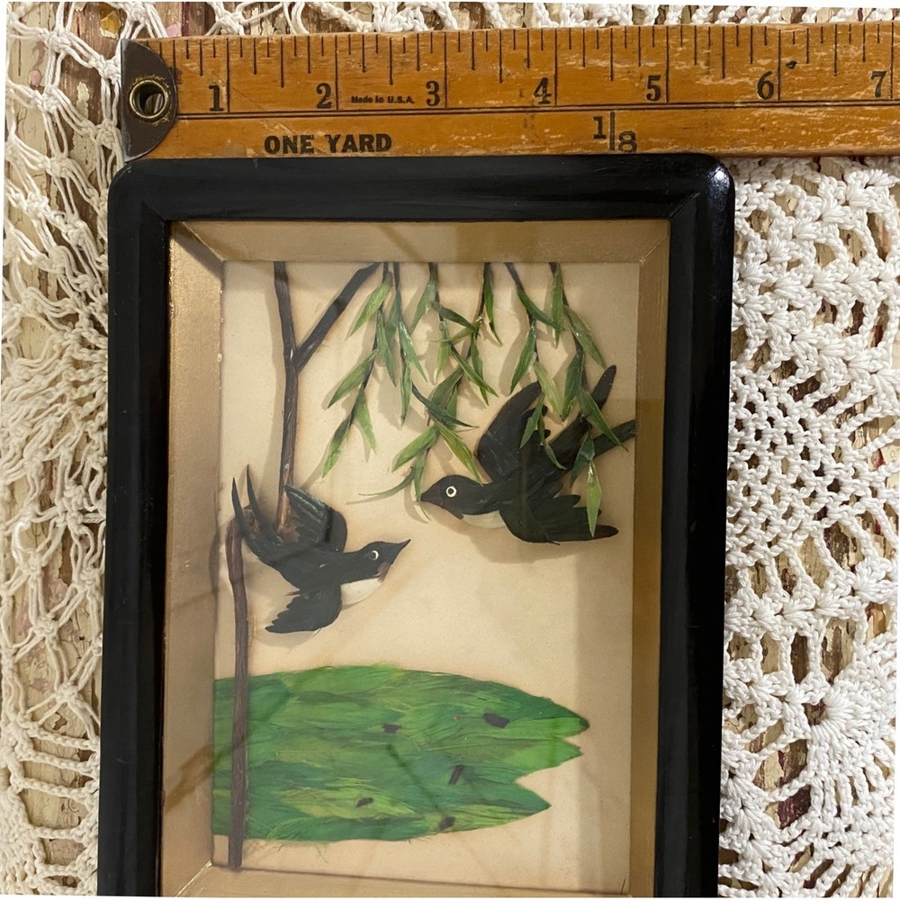 VTG Mid Century Asian 3D Feather Art Shadowbox Swallows Willow Tree Frame 5x7 - Picture 6 of 7
